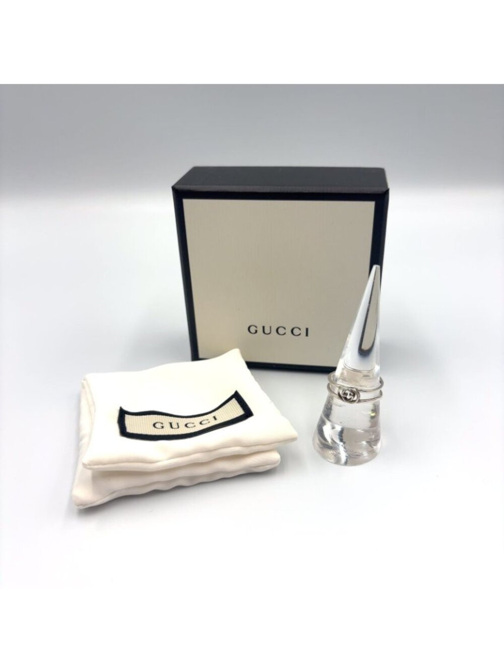 Gucci Interlocking Open Band Silver Ring - Picture 13 of 13